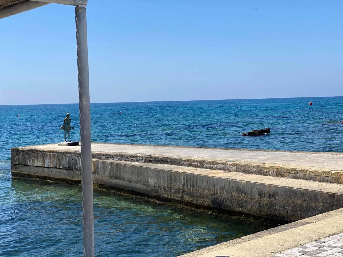 Beachside Apartment In Kato Paphos Lighthouse 81 Dış mekan fotoğraf