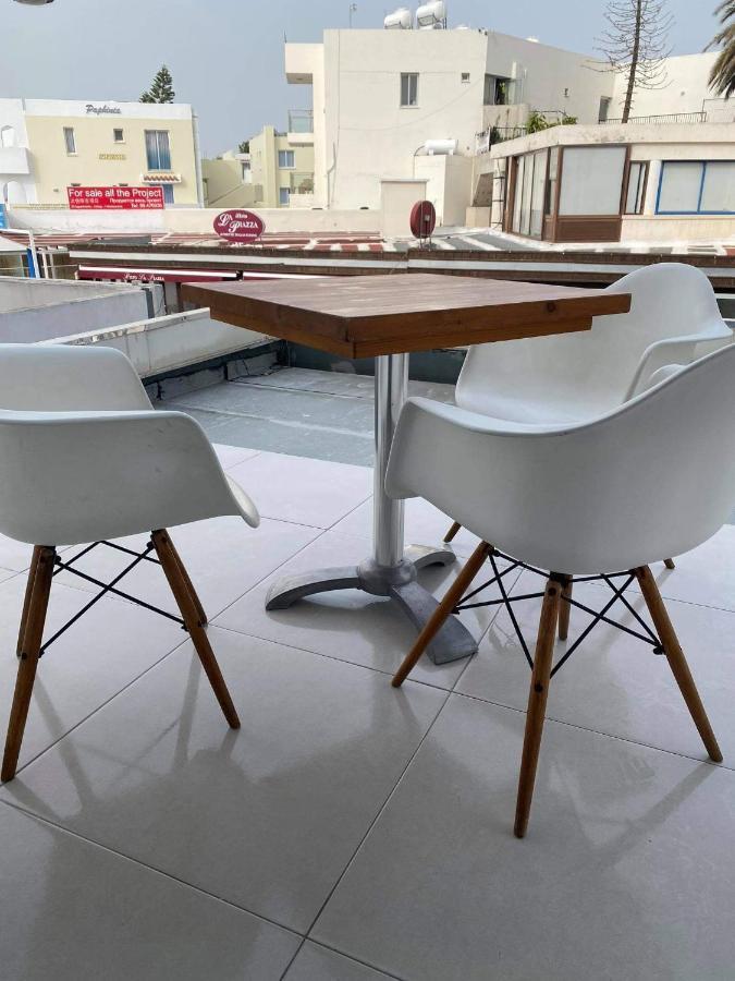 Beachside Apartment In Kato Paphos Lighthouse 81 Dış mekan fotoğraf